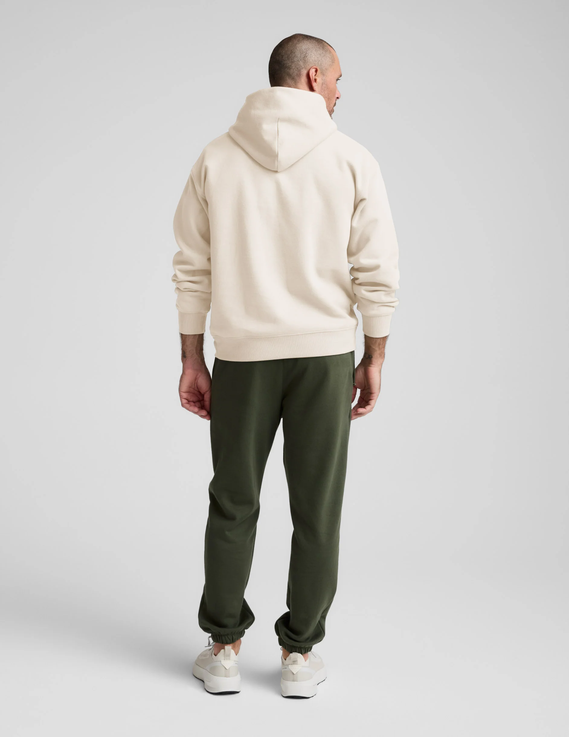 LuxeFleece Classic Men's Jogger - Image 3