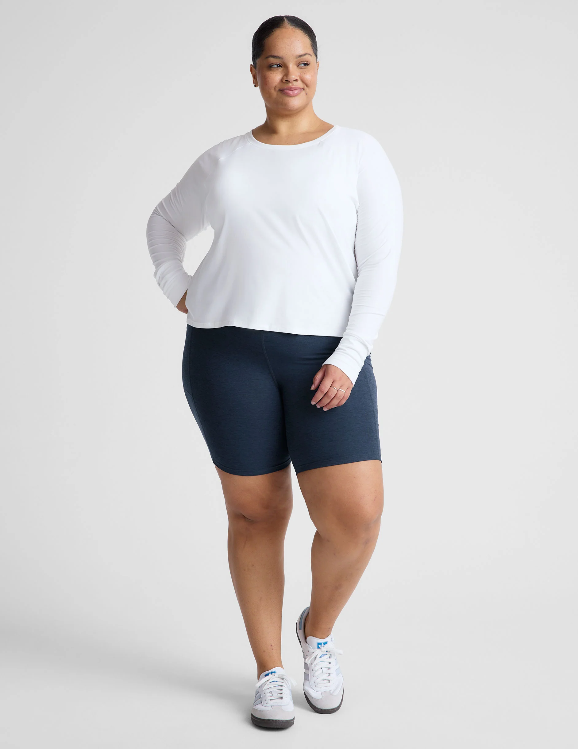 Featherweight Daydreamer Pullover - Image 9