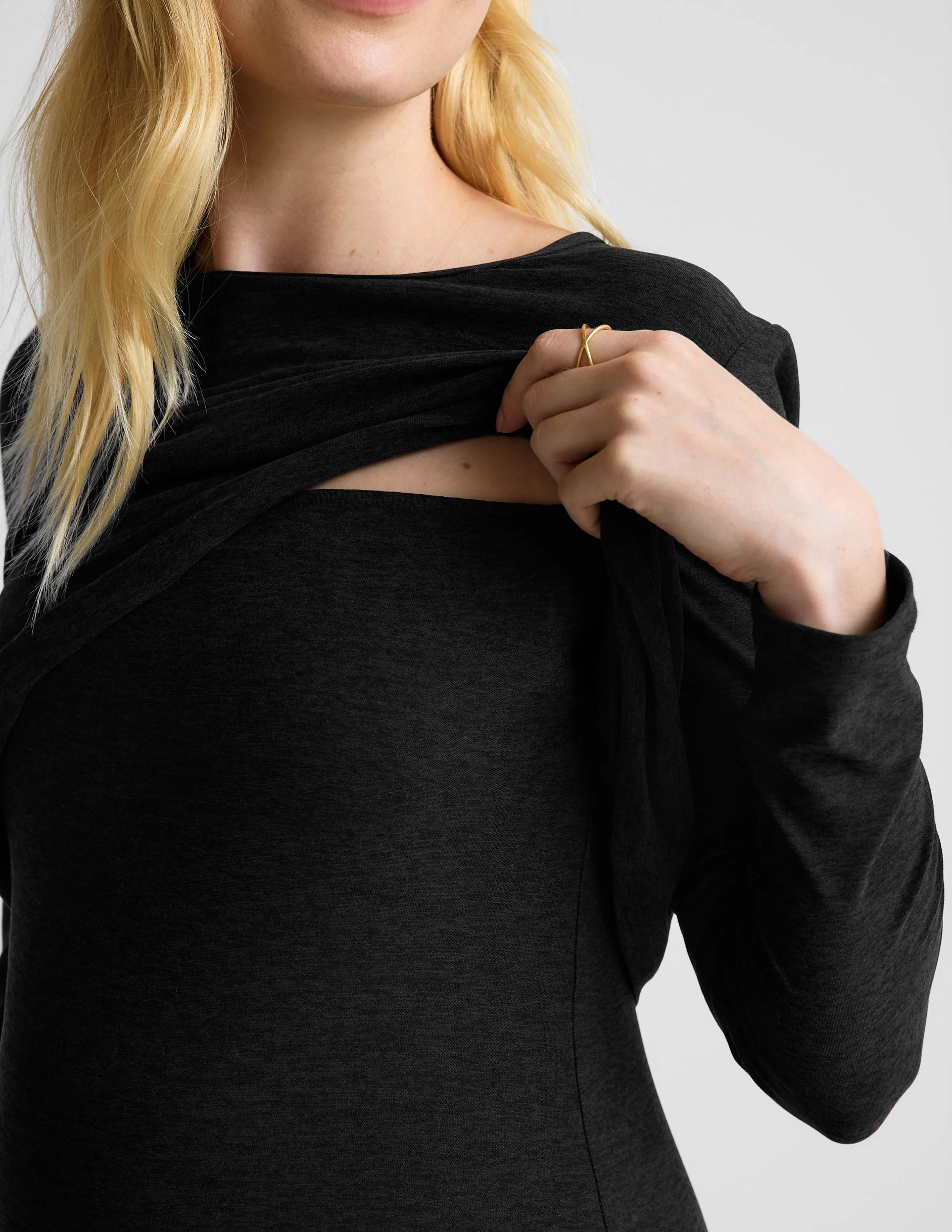 Featherweight Under Wraps Nursing Overlap Tee - Image 4