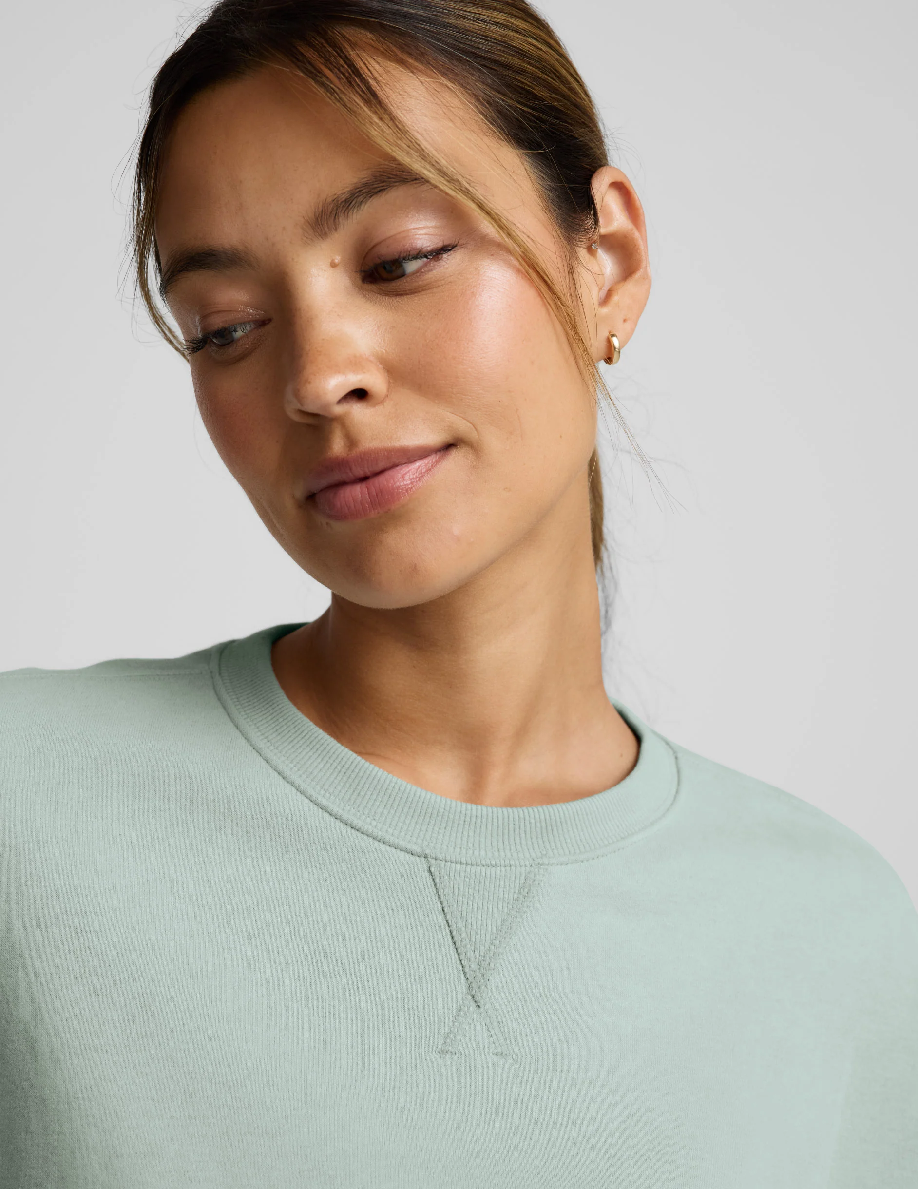 LuxeFleece Cropped Sweatshirt - Image 4