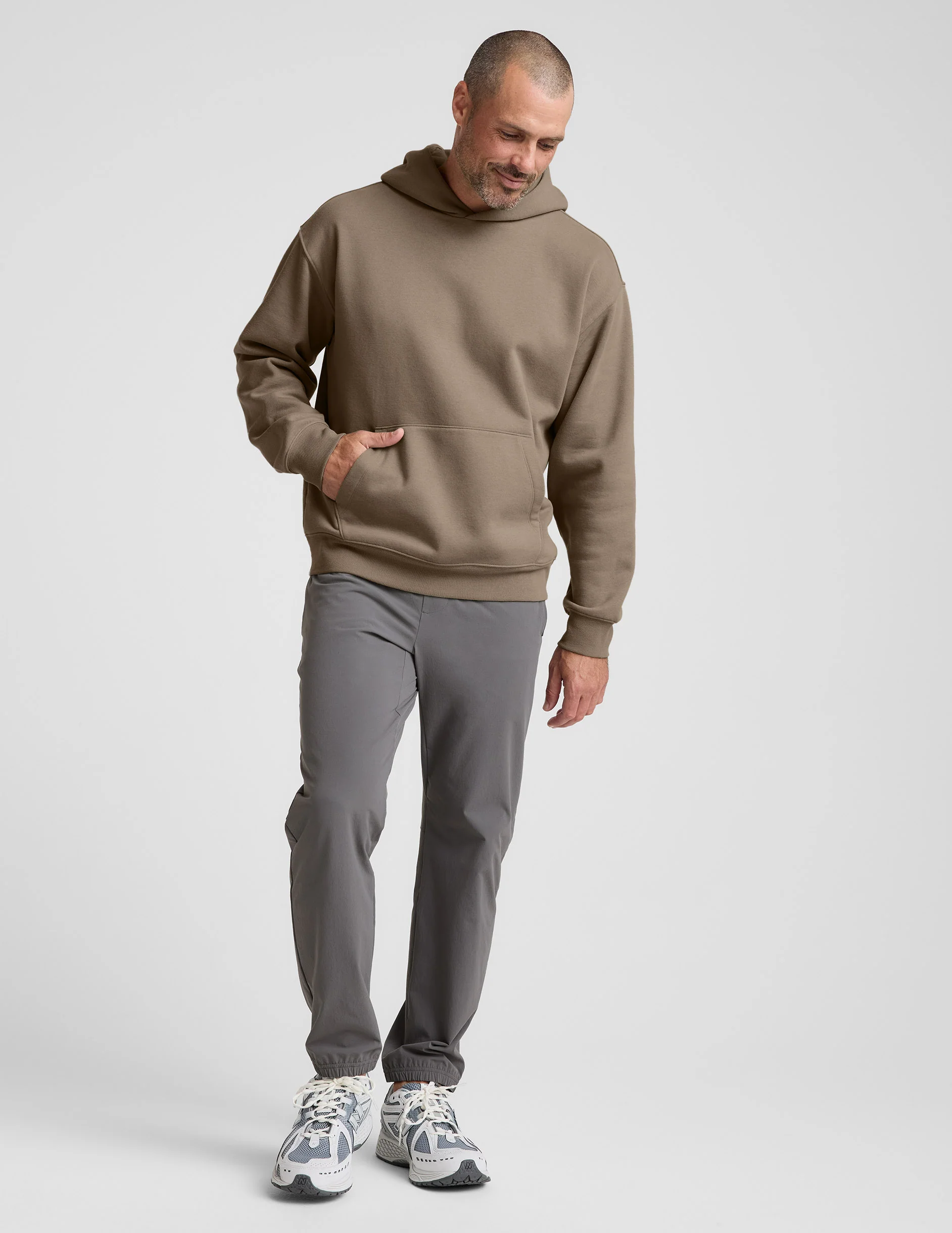 LuxeFleece Classic Men's Hoodie - Image 3