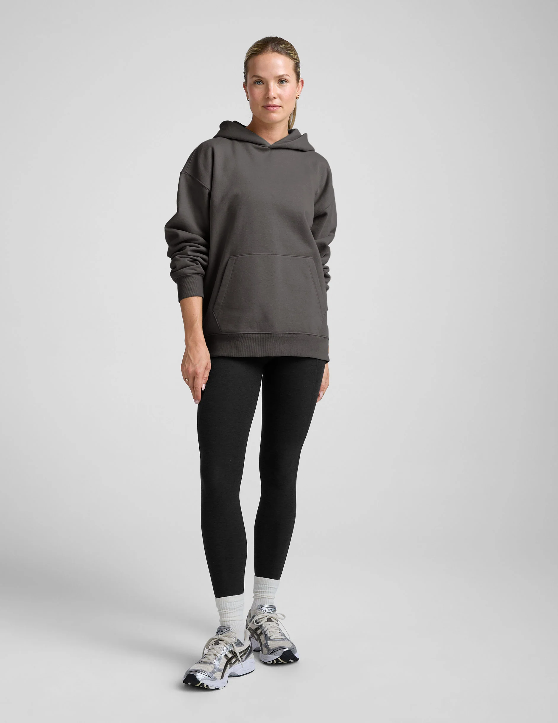 LuxeFleece Classic Oversized Hoodie - Image 3