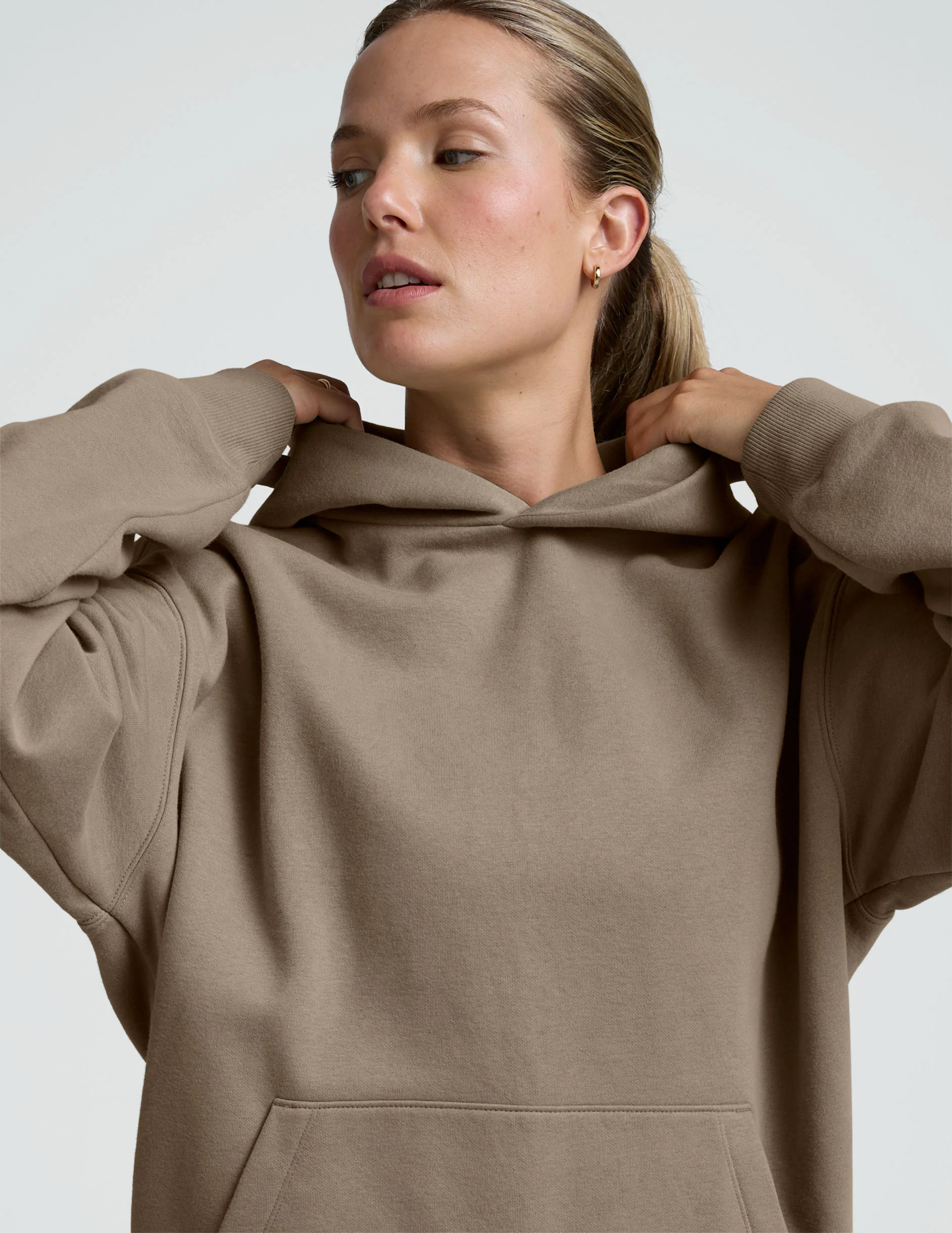 LuxeFleece Classic Oversized Hoodie - Image 3