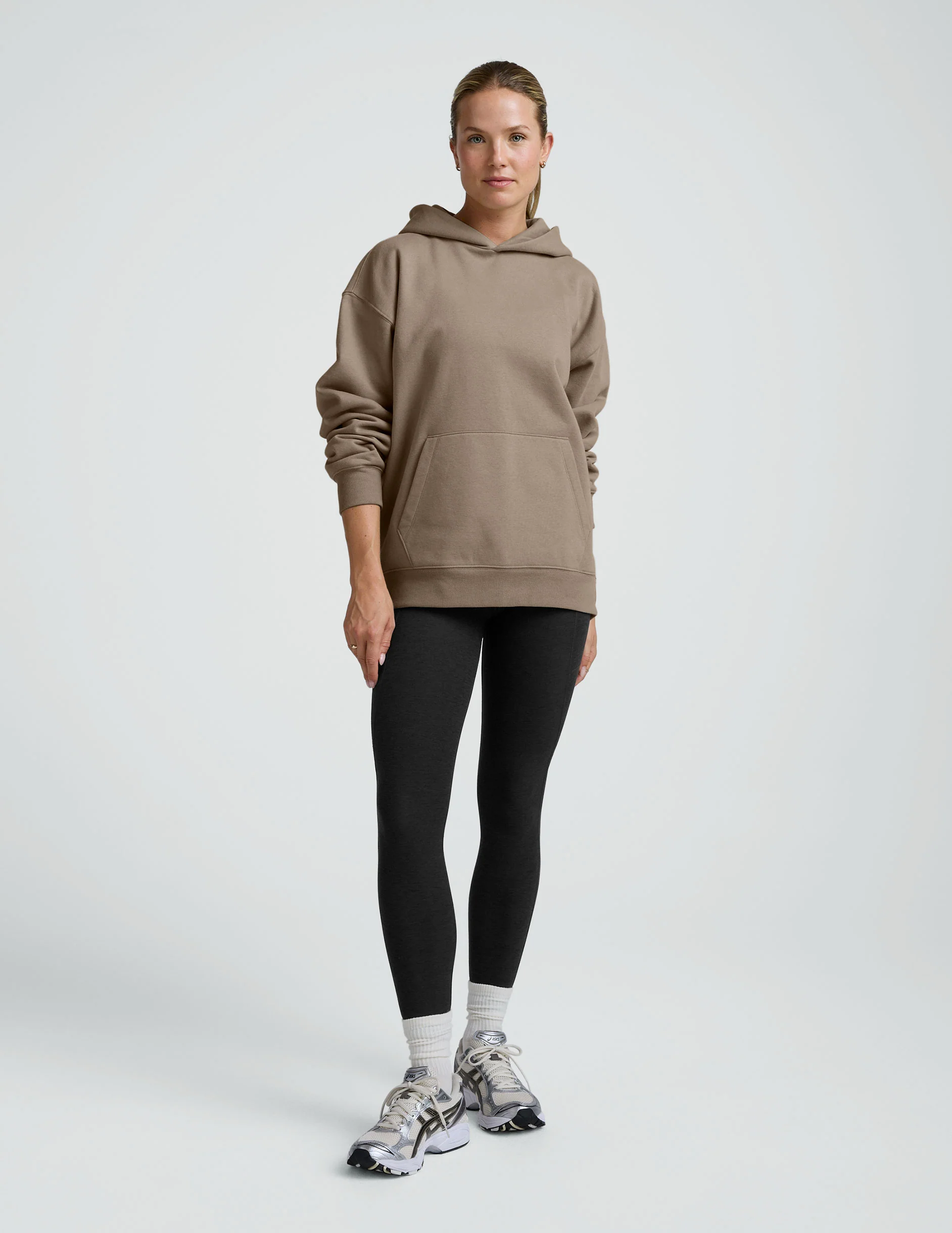 LuxeFleece Classic Oversized Hoodie - Image 4