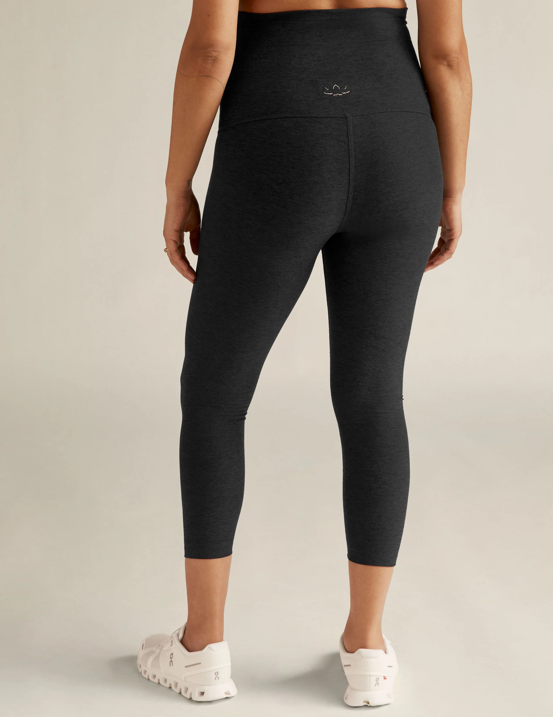 Spacedye Love The Bump Capri Maternity Legging - Image 3