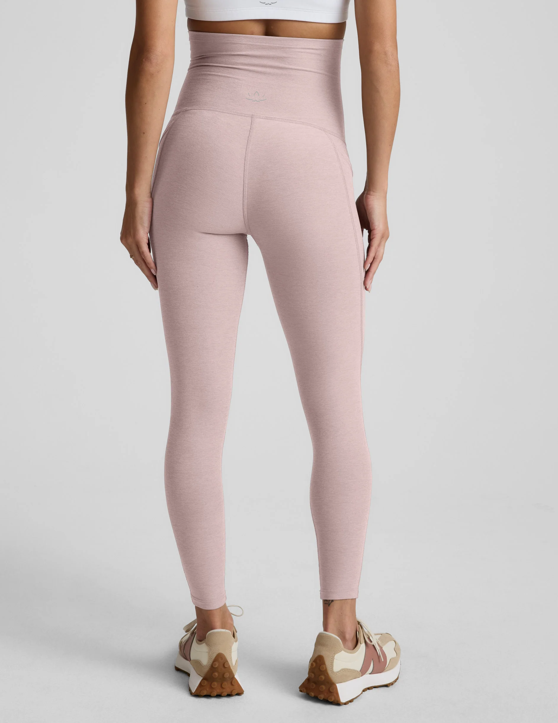 Spacedye Love the Bump Maternity Pocket Midi Legging - Image 4